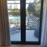 8 Boutique 4*