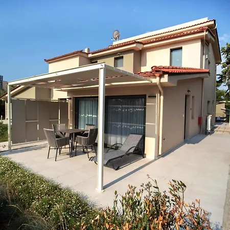 公寓式酒店 8 Boutique 尼坡帝