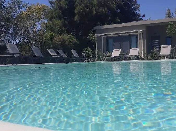 8 Boutique Hotel apartamentowy 4*