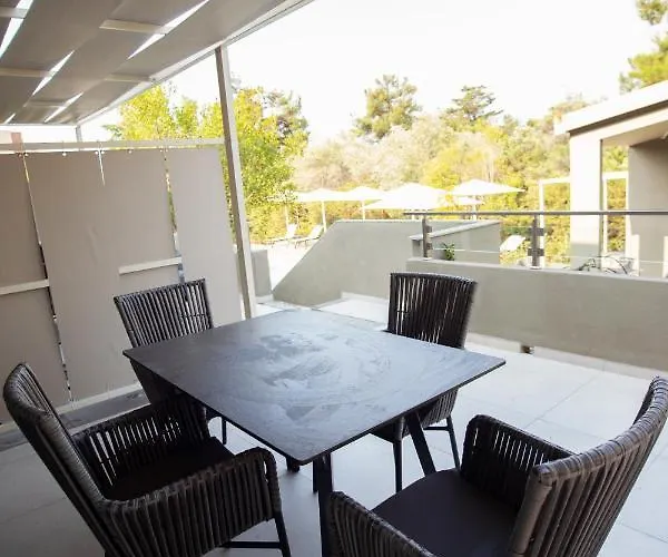 Hotel apartamentowy 8 Boutique Nea Poteidaia