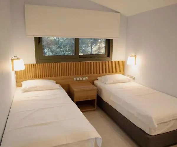 8 Boutique Apartahotel 4*