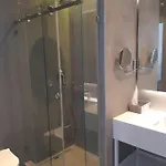 8 Boutique Aparthotel