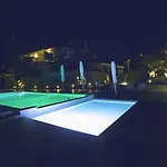 Aparthotel 8 Boutique 4*