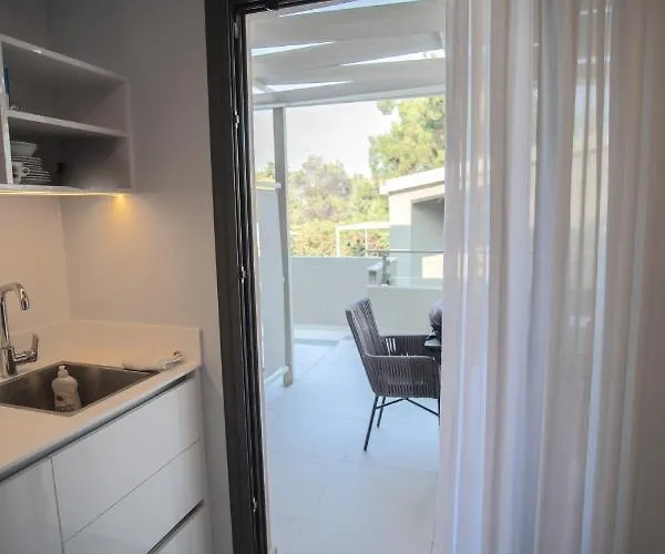 8 Boutique Nea Poteidaia